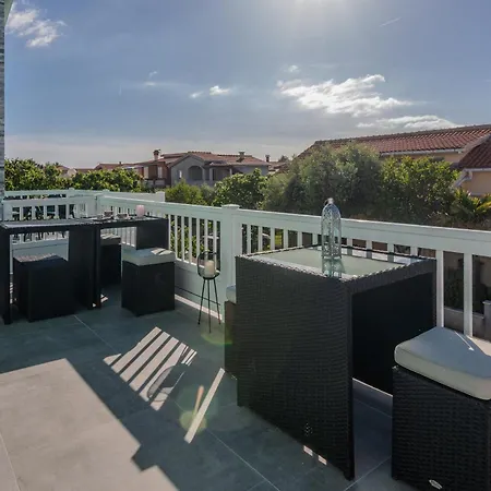 Jozef Apartman *