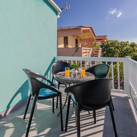 Apartment Jozef Vir